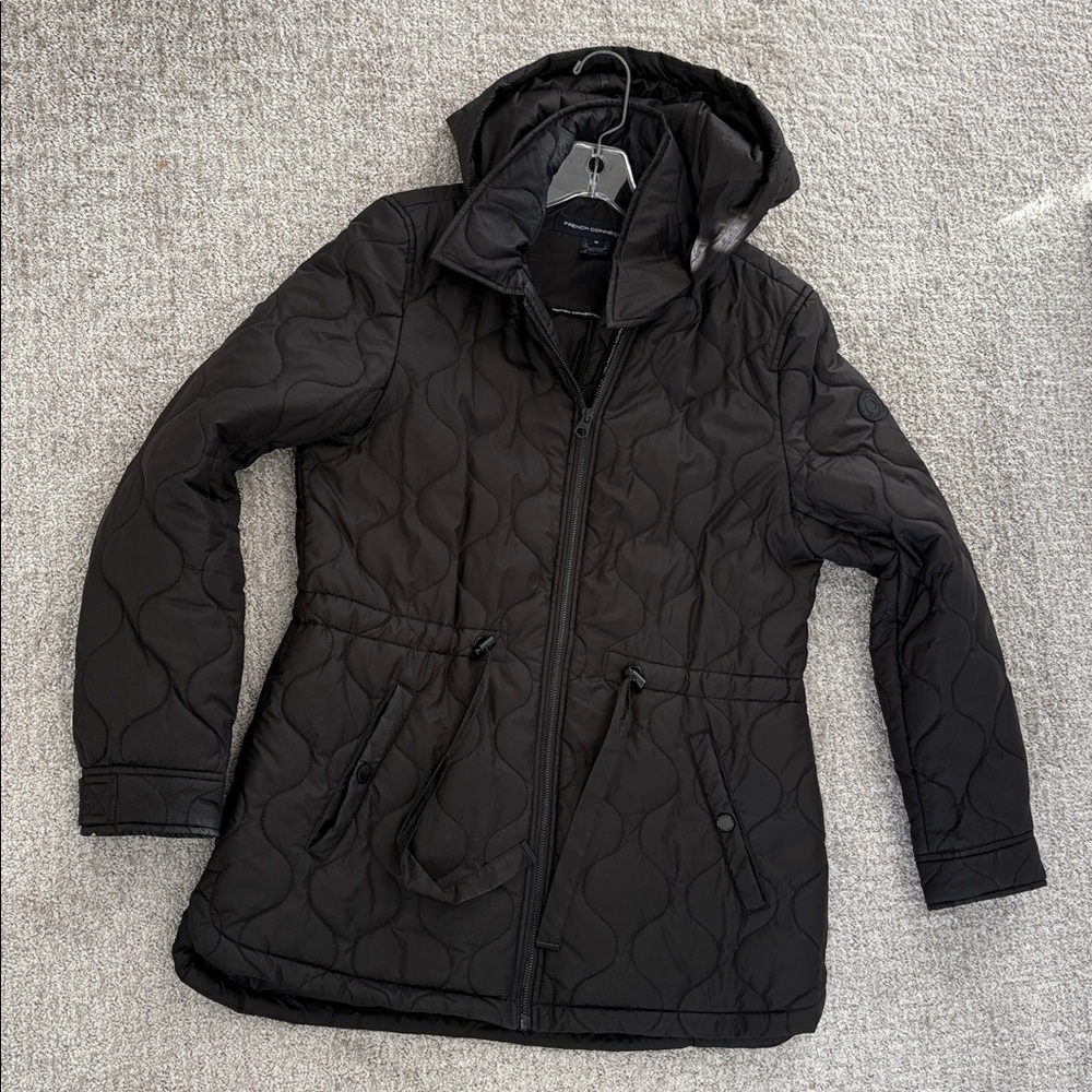 French Connection Black Quilted Puffer Jacket. Sz M
